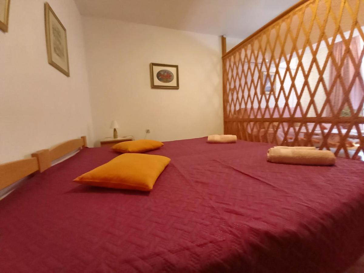 Holiday Apartments Ruzica, Pjescana Uvala Exterior foto