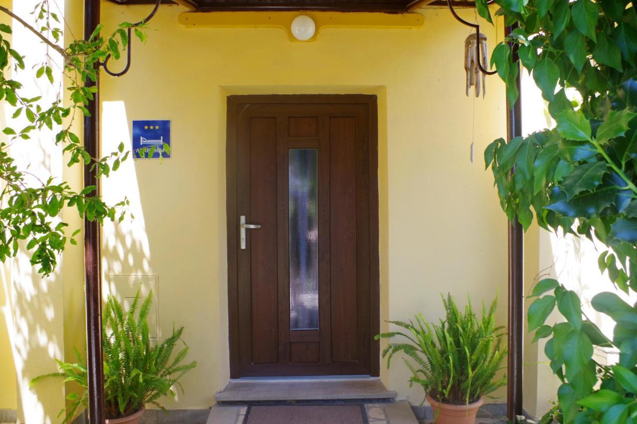 Holiday Apartments Ruzica, Pjescana Uvala Exterior foto