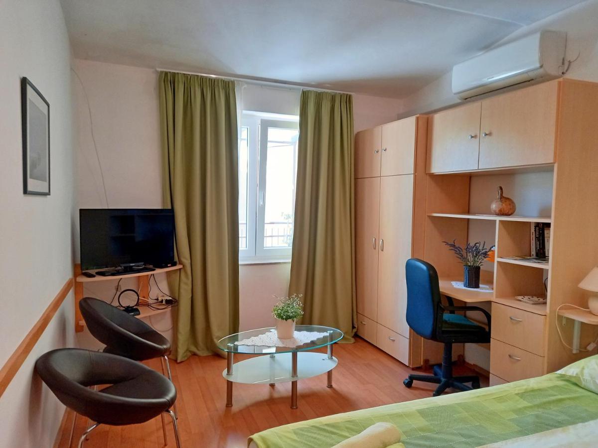 Holiday Apartments Ruzica, Pjescana Uvala Exterior foto